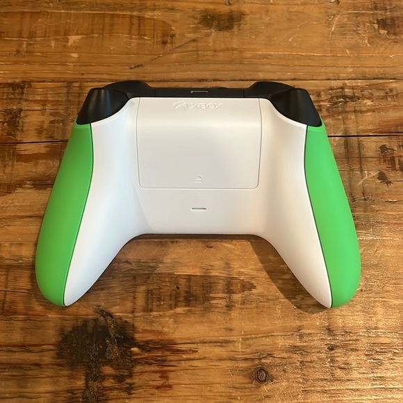 Xbox series Controller - Picture 2 of 2